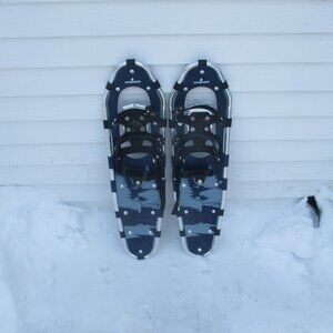 SASQUATCH Tubbs 30" Snowshoes 30 x 9 Inches Snow Shoes